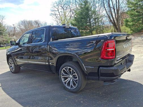 Diamond Black 2026 RAM 1500 Tungsten