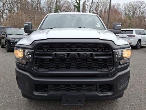 2024 RAM 2500 Tradesman Crew Cab 4x4 64' Box