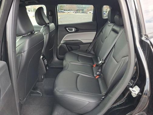 Diamond Black 2026 Jeep Compass Limited