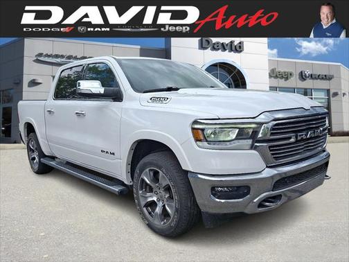 2022 RAM 1500 Laramie Crew Cab 4x4 57' Box