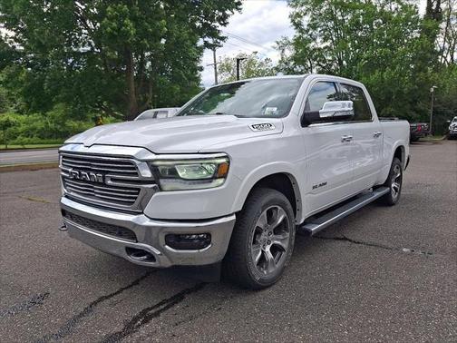2022 RAM 1500 Laramie Crew Cab 4x4 57' Box
