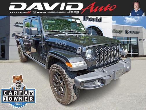 Black Clearcoat 2022 Jeep Gladiator Sport