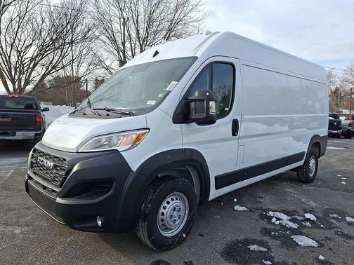 Bright White Clearcoat 2026 RAM ProMaster 2500 High Roof