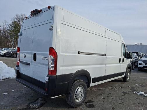 Bright White Clearcoat 2026 RAM ProMaster 2500 High Roof
