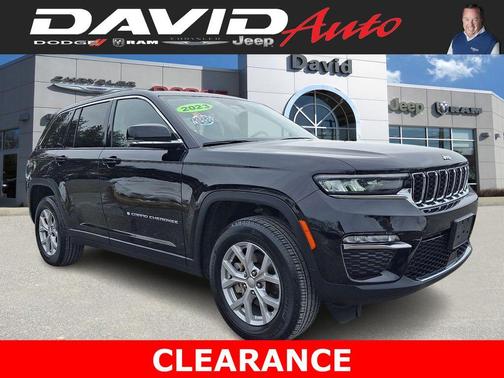 Diamond Black 2023 Jeep Grand Cherokee Limited