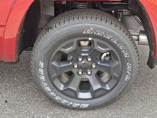 Molten Red Pearlcoat 2026 RAM 1500 Big Horn/Lone Star