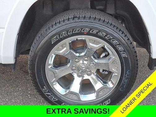 Bright White Clearcoat 2026 RAM 1500 Big Horn/Lone Star