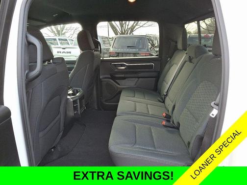 Bright White Clearcoat 2026 RAM 1500 Big Horn/Lone Star