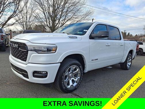 Bright White Clearcoat 2026 RAM 1500 Big Horn/Lone Star