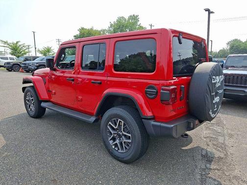 Firecracker Red Clearcoat 2025 Jeep Wrangler Sahara
