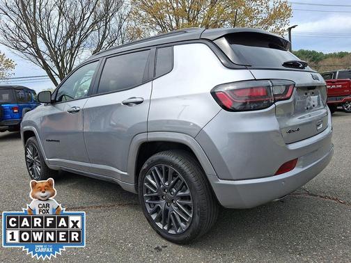 Billet Silver Metallic Clearcoat 2023 Jeep Compass Altitude