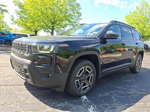 Diamond Black 2026 Jeep Cherokee LAREDO/LIMITED