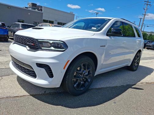 White Knuckle Clearcoat 2026 Dodge Durango GT HEMI V8
