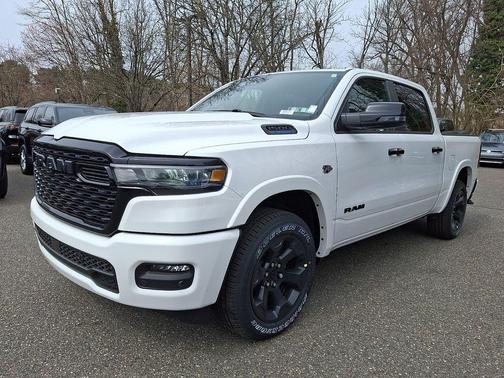 Bright White Clearcoat 2026 RAM 1500 Big Horn/Lone Star