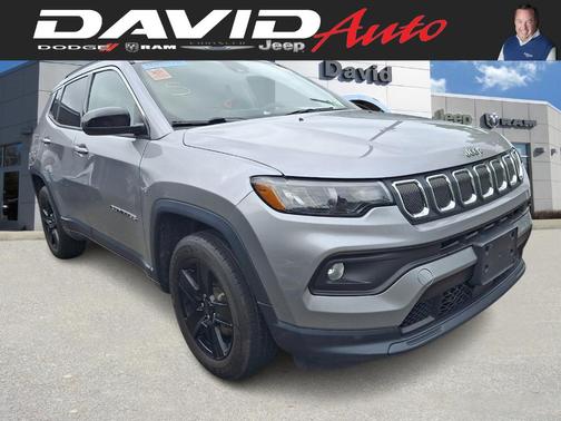 Billet Silver Metallic Clearcoat 2022 Jeep Compass Latitude