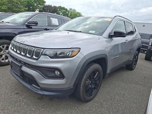 Billet Silver Metallic Clearcoat 2022 Jeep Compass Latitude