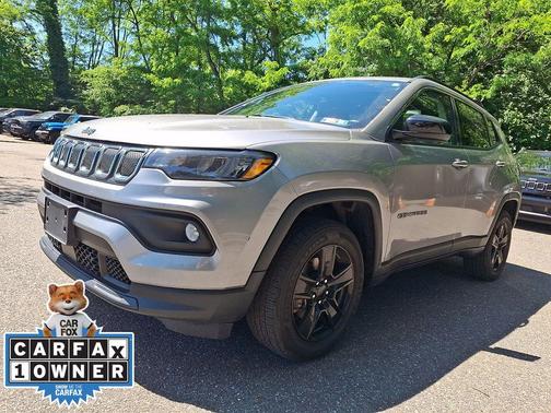 Billet Silver Metallic Clearcoat 2022 Jeep Compass Latitude