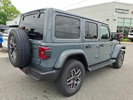 Anvil Clearcoat 2026 Jeep Wrangler Sahara