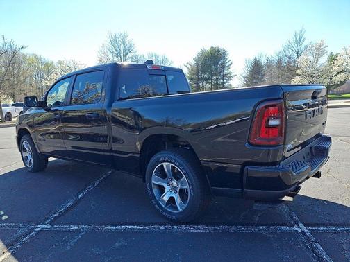 Diamond Black 2026 RAM 1500 Express