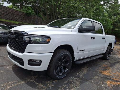 Bright White Clearcoat 2026 RAM 1500 Express