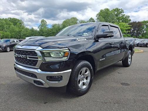 2022 RAM 1500 Big Horn Crew Cab 4x4 57' Box