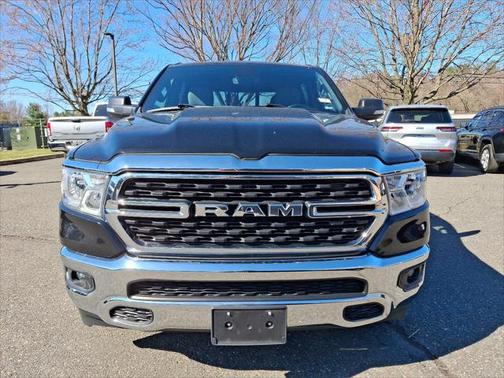 2022 RAM 1500 Big Horn Crew Cab 4x4 57' Box
