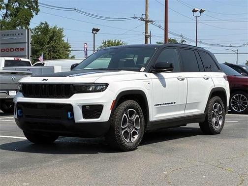 2023 Jeep Grand Cherokee 4xe Trailhawk