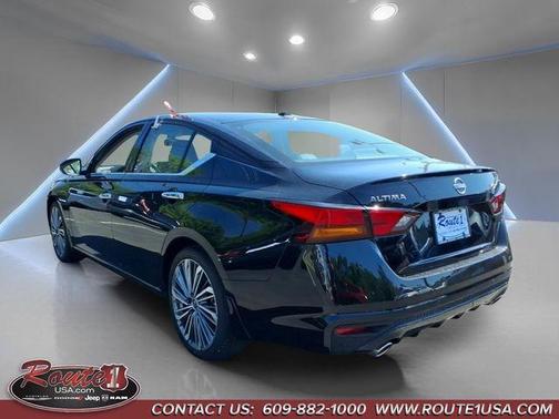 Black 2025 Nissan Altima SL