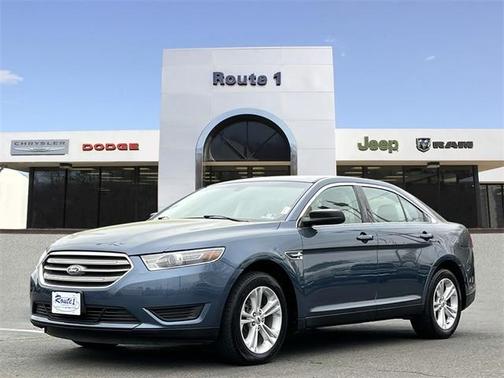 2019 Ford Taurus SE