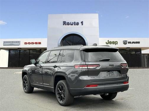2025 Jeep Grand Cherokee L Laredo