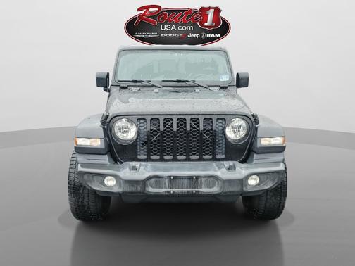 2020 Jeep Gladiator Sport