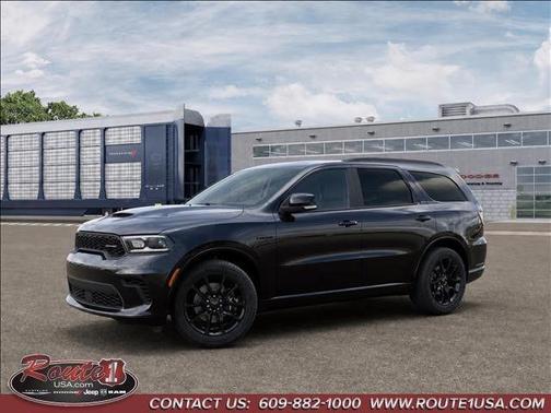 DB Black Crystal Clearcoat 2026 Dodge Durango GT Plus HEMI V8