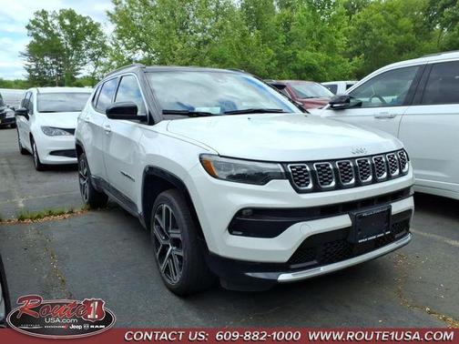 Bright White Clearcoat 2025 Jeep Compass Limited