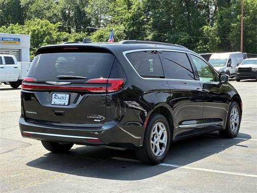 2022 Chrysler Pacifica Limited