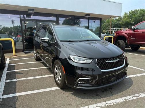2022 Chrysler Pacifica Limited