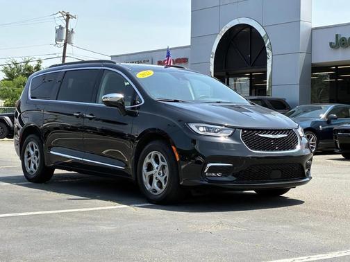 2022 Chrysler Pacifica Limited