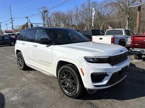 2024 Jeep Grand Cherokee Summit