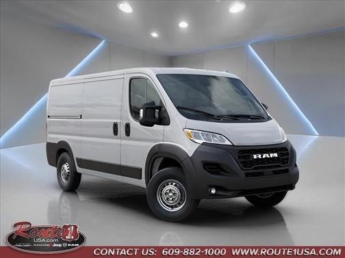Bright White Clearcoat 2026 RAM ProMaster 3500 Low Roof