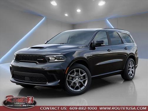 DB Black Crystal Clearcoat 2026 Dodge Durango GT Plus HEMI V8