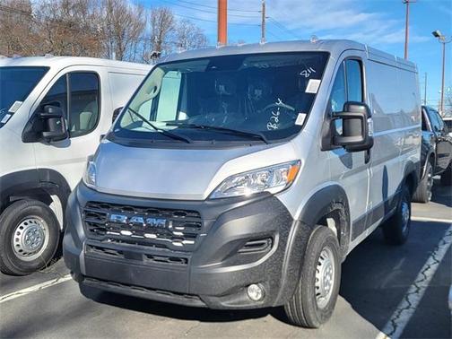 2026 RAM ProMaster 1500 Low Roof
