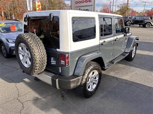 2017 Jeep Wrangler Unlimited Sahara