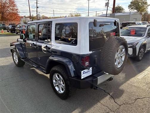 2017 Jeep Wrangler Unlimited Sahara