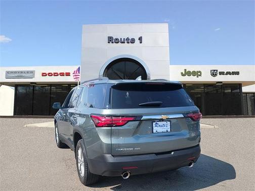 2023 Chevrolet Traverse LT Cloth