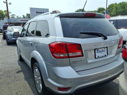 Bright Silver Clearcoat Metallic 2014 Dodge Journey Limited