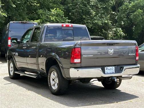 2016 RAM 1500 SLT