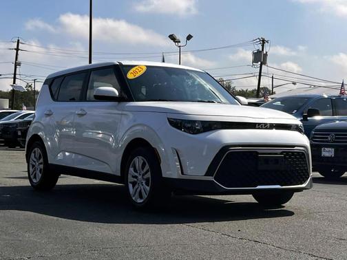 2023 Kia Soul LX