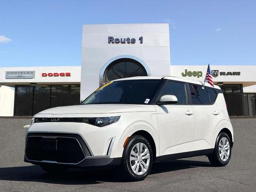 2023 Kia Soul LX