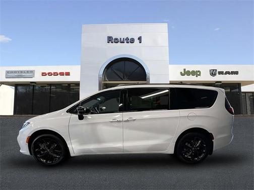 2026 Chrysler Pacifica Limited