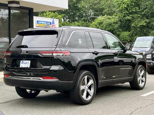 2022 Jeep Grand Cherokee Limited