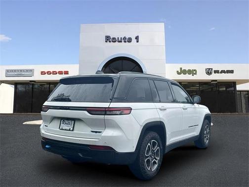 2023 Jeep Grand Cherokee 4xe Trailhawk